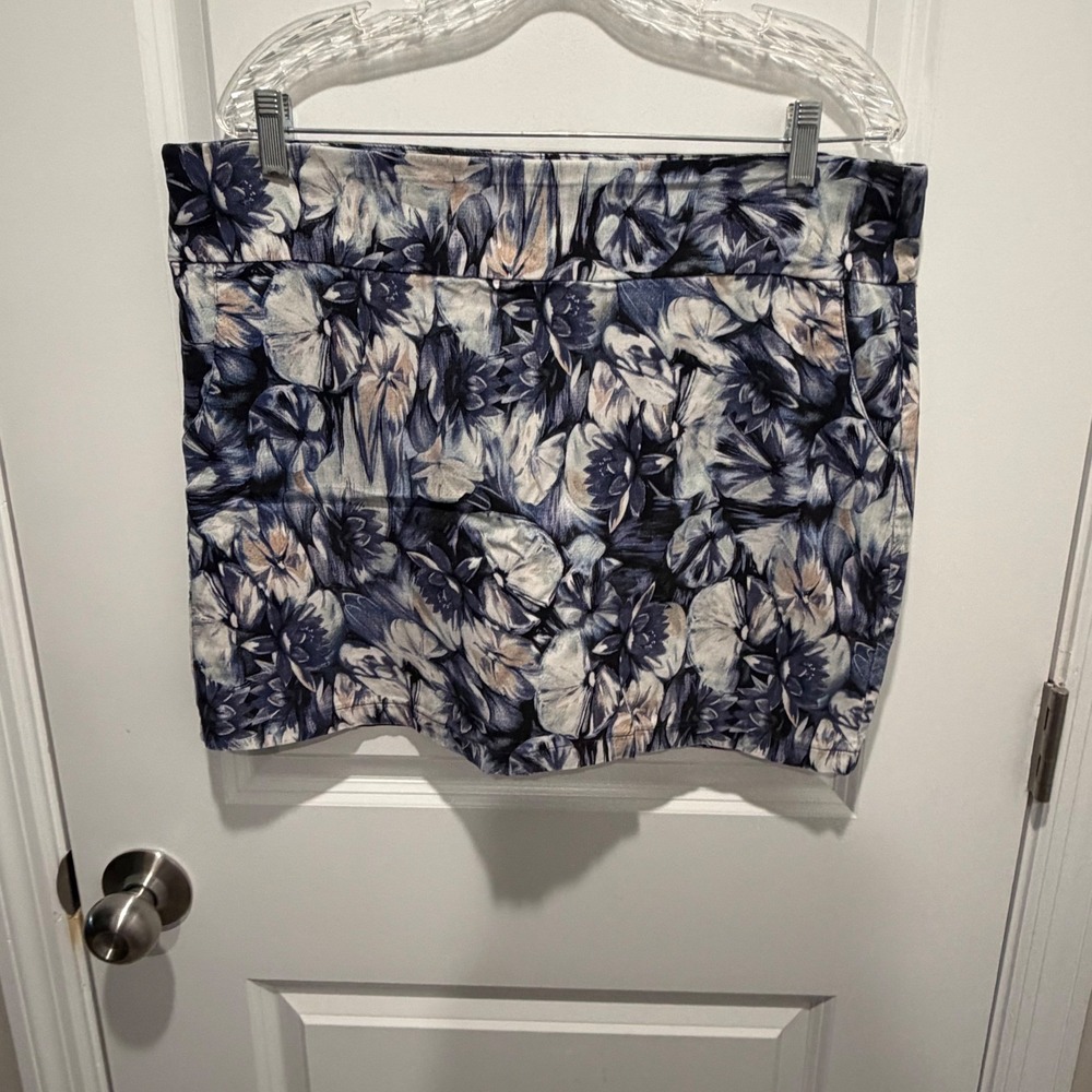 High Fifth Women Skort‎ Floral Print Blue 16